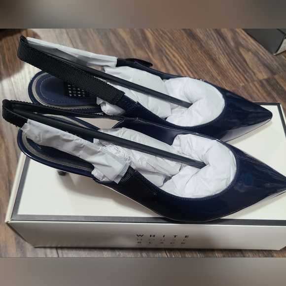 NIB White House Black Market Navy/Black Beverly Pumps - 9.5 - Picture 5 of 7